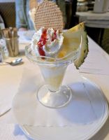 leckeres Dessert &ndash; &copy; Marlies Krause (Eberhardt TRAVEL)