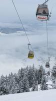 Eberhardt TRAVEL Winterreise in den Kitzbueheler Alpen/Brixental/Tirol - Schneeschuh Wanderung auf der Choralpe/Westendorf zur Alpenrosenhuette