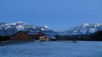 Eberhardt TRAVEL Winterreise in den Kitzbueheler Alpen/Brixental/Tirol - Sicht von unserem Hotel Leamwirt auf das Brixental mit Hoher Salve, Kitzbueheler Horn und Choralpe &ndash; &copy; Mandy Lehmann (Eberhardt TRAVEL)