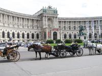 Wiener Hofburg &ndash; &copy; Kerstin Hugel (Eberhardt TRAVEL)