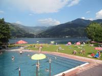 Am Zeller See &ndash; &copy; Anne Sturm (Eberhardt TRAVEL)