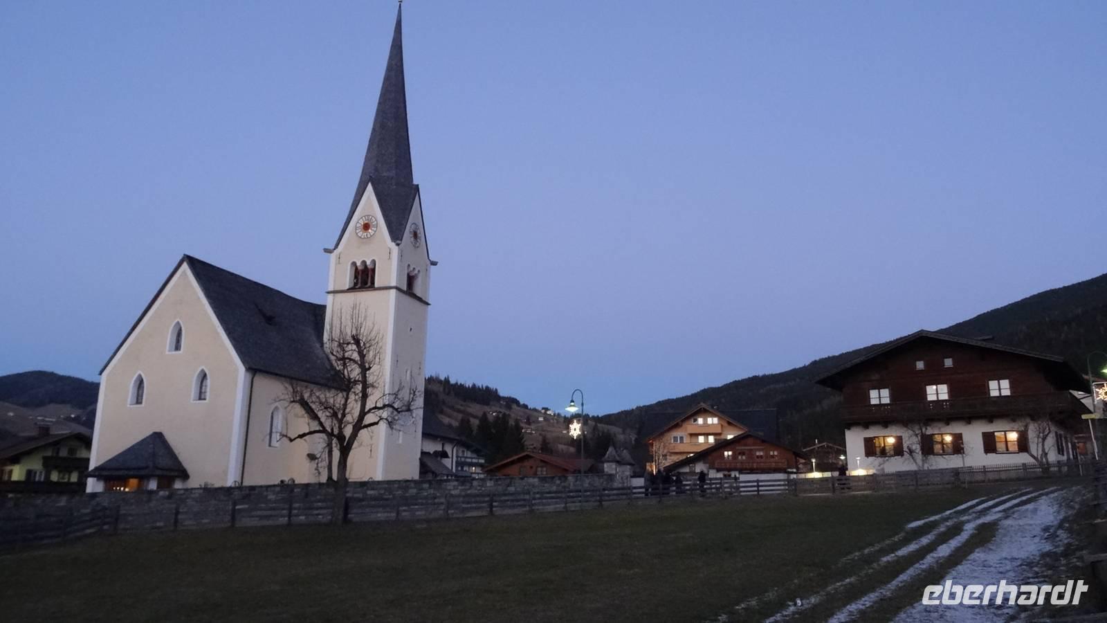 Wagrain Kirche &ndash; &copy; Gisela Hohlfeld (Eberhardt TRAVEL)