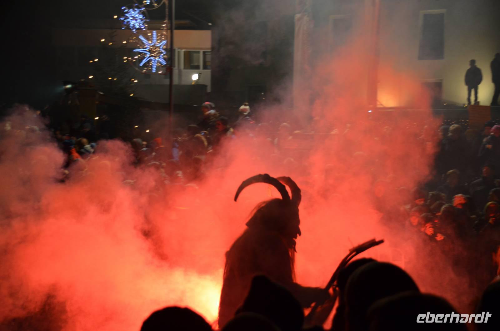 104 Pfarrwerfen, Perchtenlauf &ndash; &copy; Konrad Füssel (Eberhardt TRAVEL)
