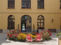 Schloss Eckartsau &ndash; &copy; Kerstin Hugel (Eberhardt TRAVEL)