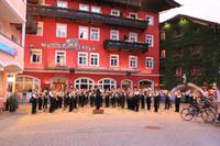 Blasmusikkonzert vor dem Weißen Rössl &ndash; &copy; Uwe Lorenz (Eberhardt TRAVEL)
