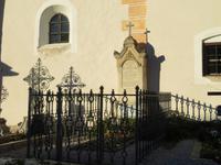 Friedhof in Miesenbach &ndash; &copy; Martina Pötschke (Eberhardt TRAVEL)