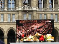 Neujahrskonzert Rathausplatz Wien &ndash; &copy; Sabine Letzybyll (Eberhardt TRAVEL)