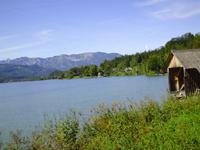 Am Hallstadter See &ndash; &copy; Reinhard Kappes (Eberhardt TRAVEL)