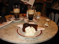 Original Sacher Torte mit Einspänner