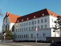 Militärakademie &ndash; &copy; Martina Pötschke (Eberhardt TRAVEL)