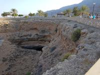 Oman, Bimah Sinkhole &ndash; &copy; Ria Heilmann (Eberhardt TRAVEL)
