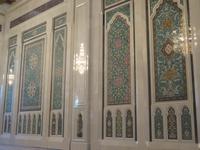 Muscat - Große Sultan Qaboos Moschee &ndash; &copy; Annette Weise (Eberhardt TRAVEL)