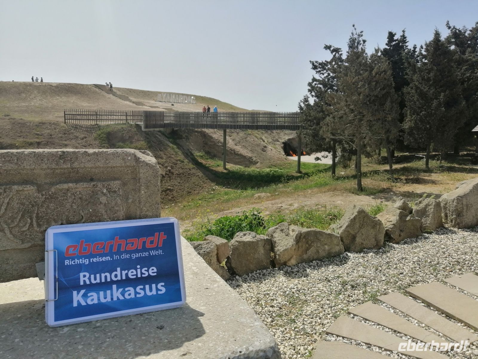 Am Feuerberg Yanar Dagh &ndash; &copy; Andrej Kulikov (Eberhardt TRAVEL)
