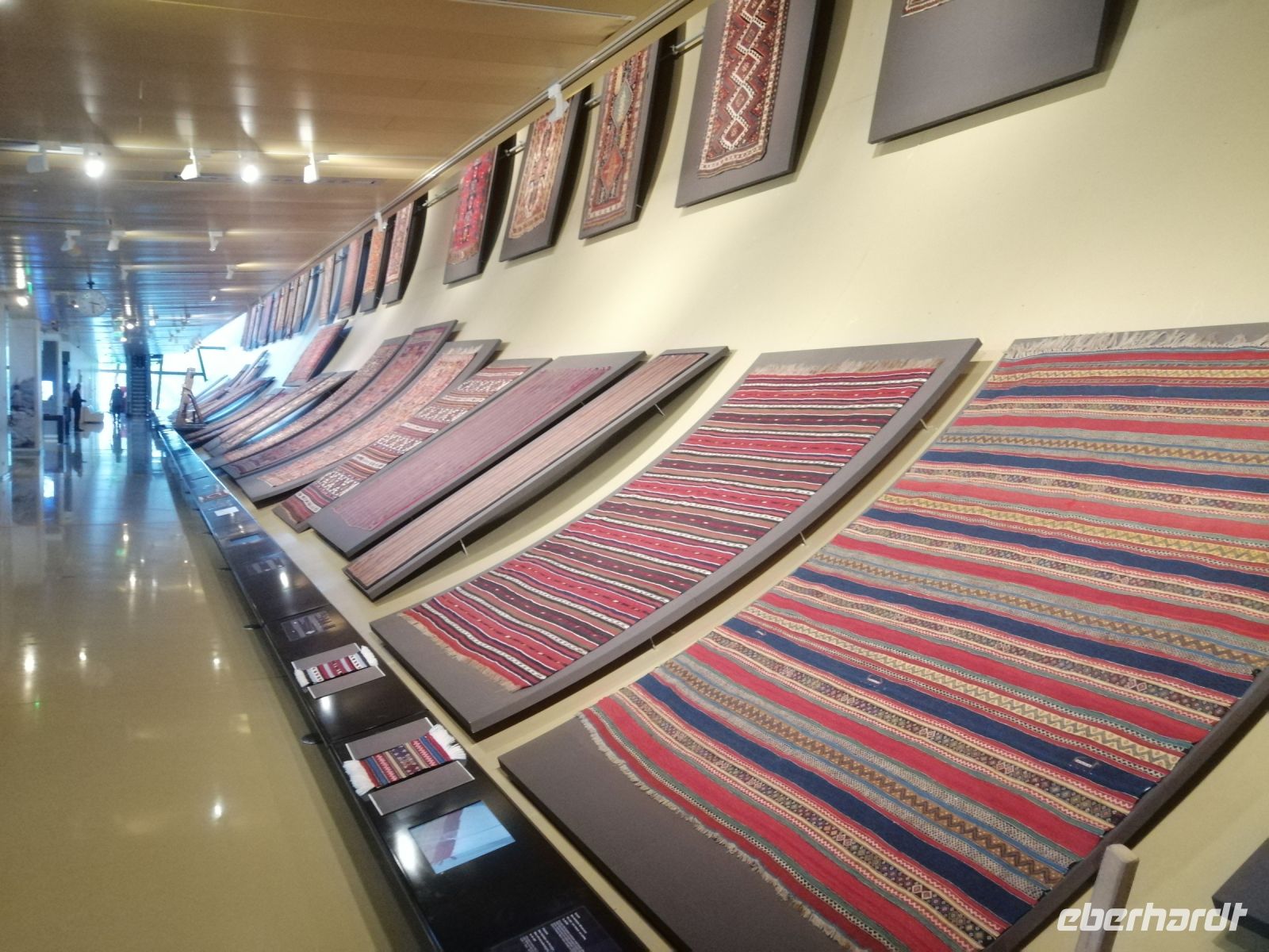Besuch des Teppichmuseums in Baku &ndash; &copy; Andrej Kulikov (Eberhardt TRAVEL)