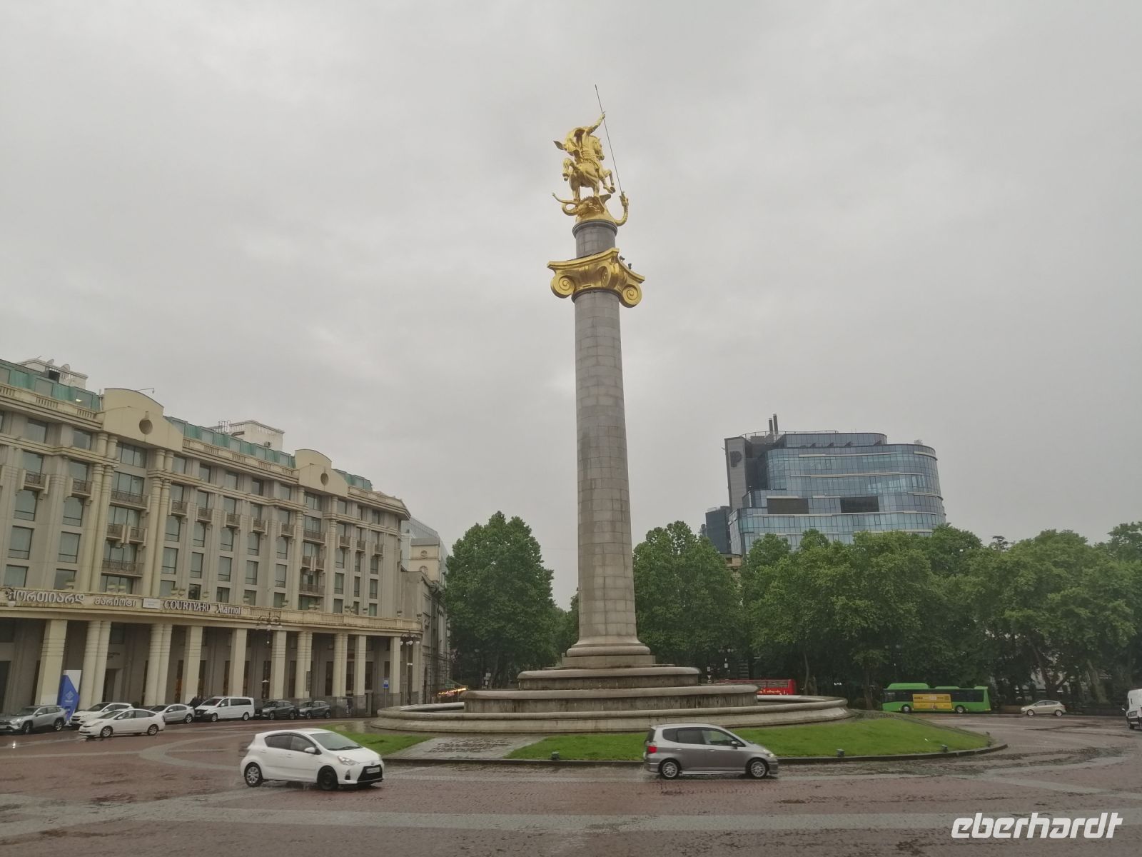 Platz der Unabhängigkeit, Tbilisi &ndash; &copy; Andrej Kulikov (Eberhardt TRAVEL)