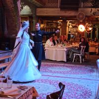 Tbilissi (Tiflis): Abendessen mit Folklore &ndash; &copy; Inge Bily (Eberhardt TRAVEL)