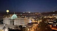 Tbilisi am Abend  &ndash; &copy; Mareike Schmidt (Eberhardt TRAVEL)