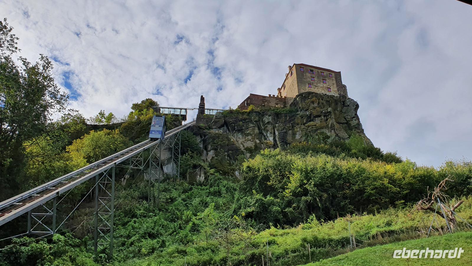 Schrägaufzug zur Riegersburg &ndash; &copy; Marlies Thrum (Eberhardt TRAVEL)