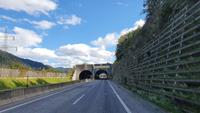 Tunnel an Tunnel &ndash; &copy; Marlies Thrum (Eberhardt TRAVEL)
