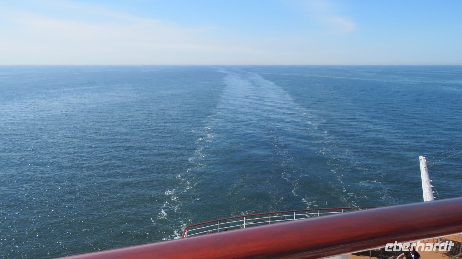 erster Seetag bei Flaute.JPG &ndash; &copy; Kathrin Mickan (Eberhardt TRAVEL)
