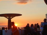 Sonnenuntergang auf dem Weg nach Visby.jpg &ndash; &copy; Kathrin Mickan (Eberhardt TRAVEL)