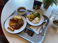 Mittagessen &ndash; &copy; G. Adamietz (Eberhardt TRAVEL)