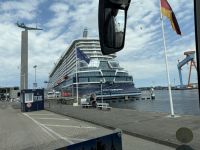 Mein Schiff Relax in Kiel &ndash; &copy; Sabine Letzybyll (Eberhardt TRAVEL)