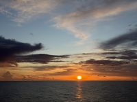 Mein Schiff Relax - Sonnenuntergang &ndash; &copy; Sabine Letzybyll (Eberhardt TRAVEL)