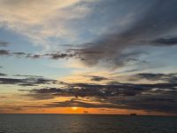 Mein Schiff Relax - Sonnenuntergang &ndash; &copy; Sabine Letzybyll (Eberhardt TRAVEL)