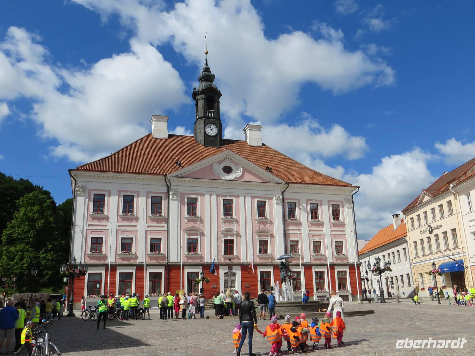 Tartu Rathaus &ndash; &copy; Jürgen Schmeißer (Eberhardt TRAVEL)