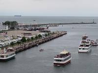 Warnemünde auslaufen &ndash; &copy; Kathrin Mickan (Eberhardt TRAVEL)