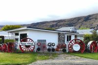 Cooler Zaun in Kingston &ndash; &copy; Simone Willner (Eberhardt TRAVEL)