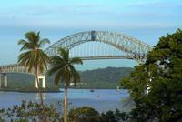 Die Brücke dr Amerikas über den Panamakanal &ndash; &copy; Hubert Lücker (Eberhardt TRAVEL)