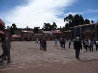 Insel Taquile-Hauptplatz &ndash; &copy; Sandra Winkler (Eberhardt TRAVEL)