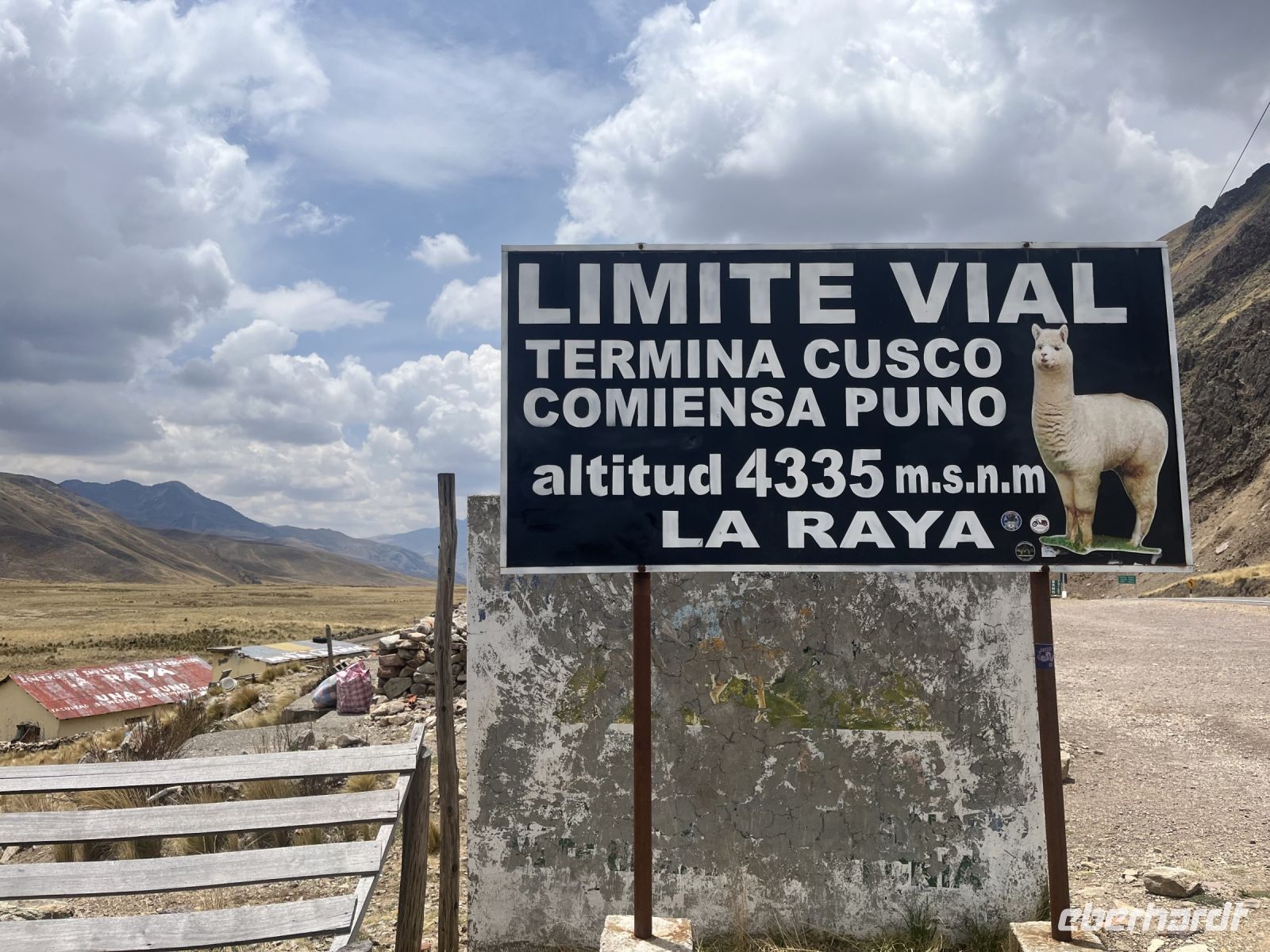 La Raya Pass &ndash; &copy; Valentin Meyer-Plath (Eberhardt TRAVEL)