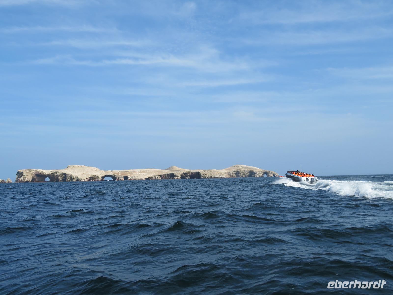 Bootsfahrt-zu-den-Ballestas-Inseln_Paracas_Peru &ndash; &copy; Maria Drewans (Eberhardt TRAVEL)
