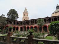 Stadtrundgang_durch_Lima-Kloster_Santo-Domingo_1.Kreuzgang &ndash; &copy; Maria Drewans (Eberhardt TRAVEL)