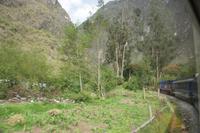 auf-der-Fahrt-von-Ollantaytambo-nach-Aguas-Calientes_Peru &ndash; &copy; Maria Drewans (Eberhardt TRAVEL)