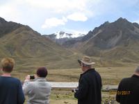 160_Auf dem Weg nach Cuzco - Fotostopp auf dem La Raya Pass &ndash; &copy; Johanna Schilling (Eberhardt TRAVEL)