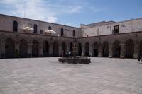 Ehem. Kreuzgang des Jesuitenklosters, Arequipa &ndash; &copy; Andreas Böcker (Eberhardt TRAVEL)