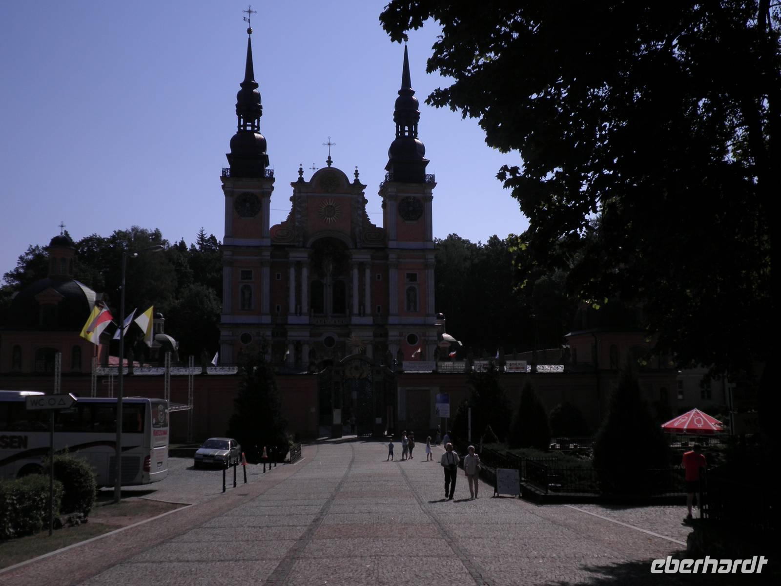 Klosterkirche von Heiligen Linde &ndash; &copy; Christian Fischer (Eberhardt TRAVEL)
