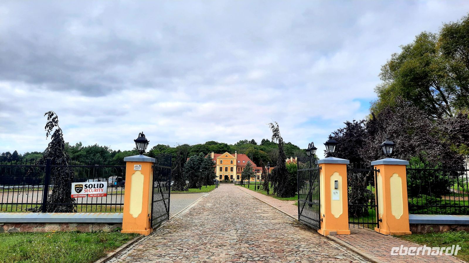 079 - Schloss Roman &ndash; &copy; Vivien Fiedler (Eberhardt TRAVEL)