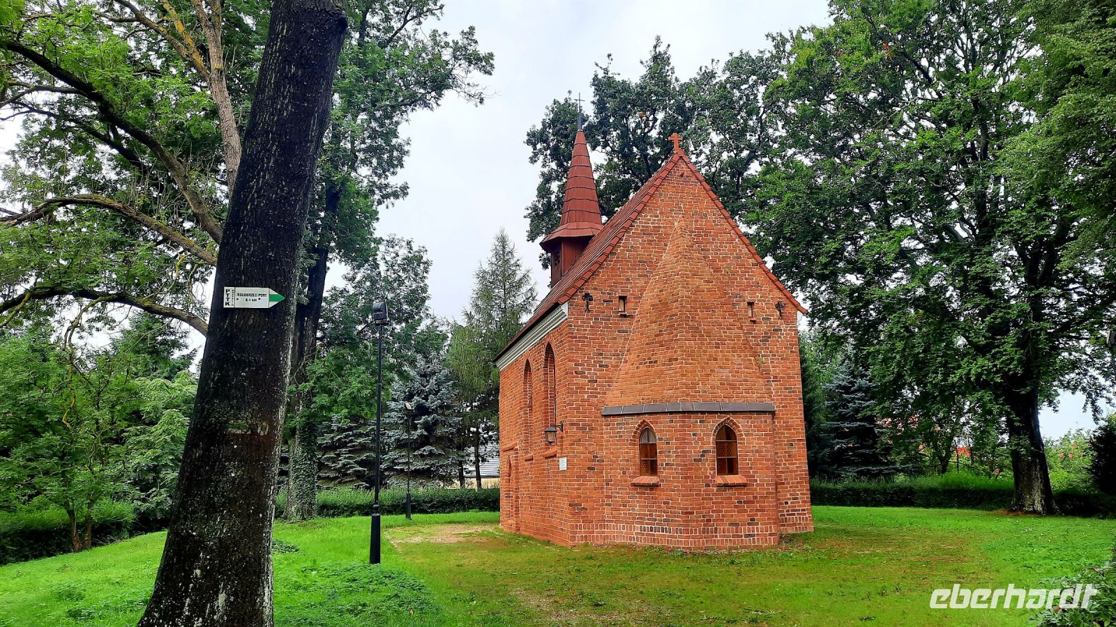 117 - Kirche von Budzistowo &ndash; &copy; Vivien Fiedler (Eberhardt TRAVEL)
