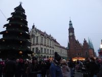 Breslau - Rynek mit Rathäusern und Weihnachtsmarkt &ndash; &copy; Hartwig Köllner (Eberhardt TRAVEL)