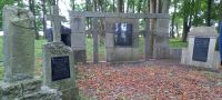 Waldfriedhof/Lapidarium bei Kolberg &ndash; &copy; Georg Berger (Eberhardt TRAVEL)