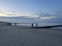Strandspaziergang in Kolberg &ndash; &copy; Vicky Kern (Eberhardt TRAVEL)
