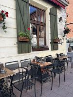 Krakau  - Stadtteil Kazimierz - Nähmaschinen als Tisch &ndash; &copy; Renate Grafe (Eberhardt TRAVEL)
