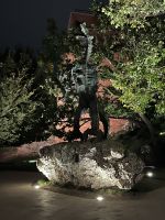 Krakau- bronzene Wawel- Drachen-Statue  &ndash; &copy; Renate Grafe (Eberhardt TRAVEL)