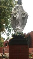 Gollenberg Marienfigur - schützende Gottesmutter