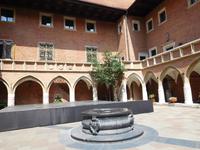 Innenhof Collegium Maius &ndash; &copy; Laura Schwanitz (Eberhardt TRAVEL)